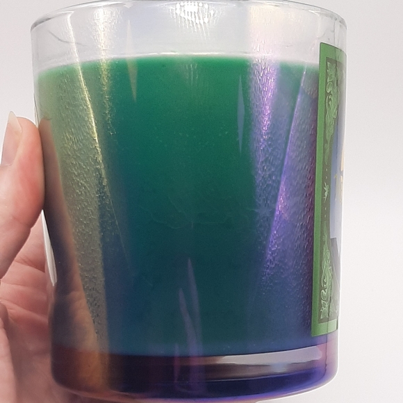 Neverland Candle - Fragrant Jewels - Picture 5 of 5